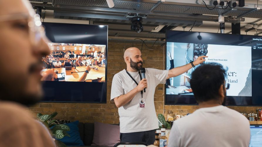 corporate-presentation-tech-talk-office-event