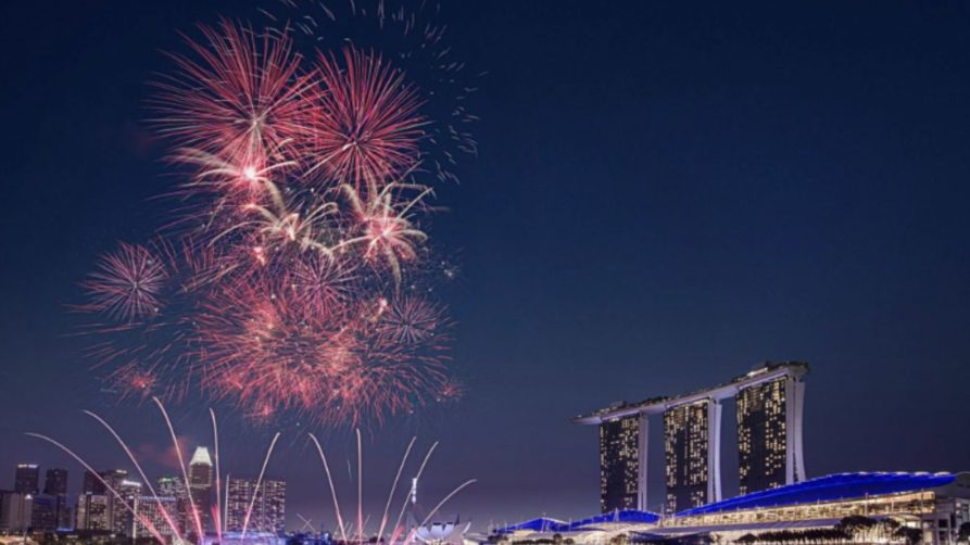 singapore-national-day-fireworks-marina-bay