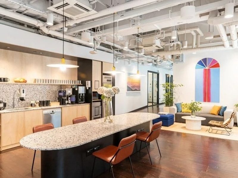 WeWork 22 Cross Street | Seminar Training Room Rental Singapore